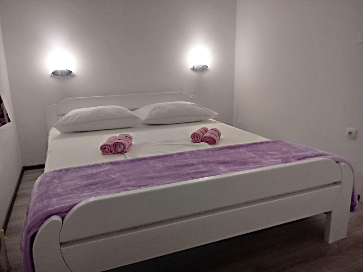 Apartmani Marijana Šibenik Extérieur photo